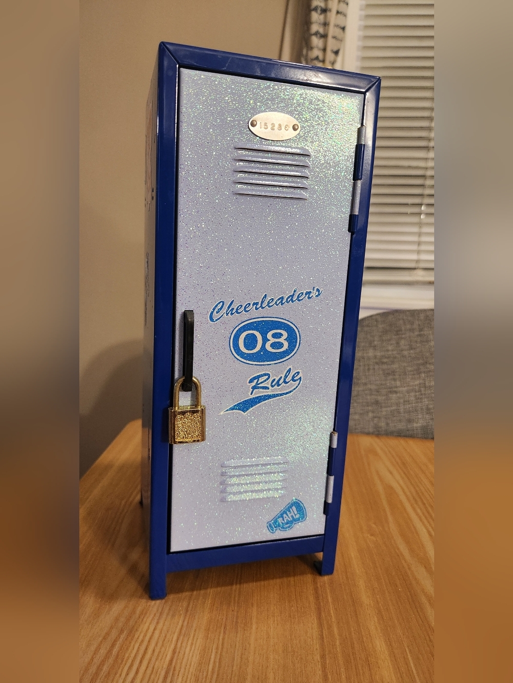 Blue 2000s/Y2K "Cheerleader's Rule 08" Mini Locker